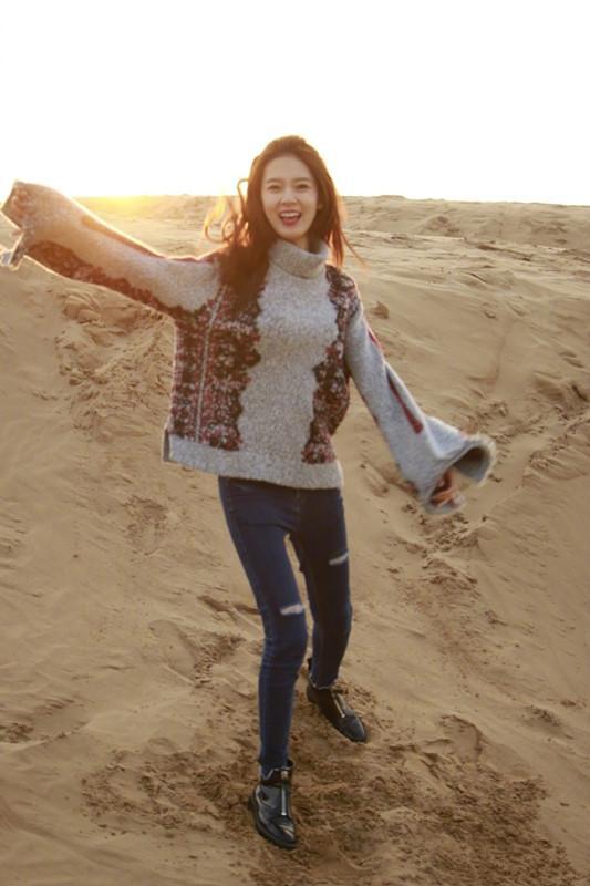 娱乐吃瓜佛系女友百度云,揭秘网络红人的佛系生活态度